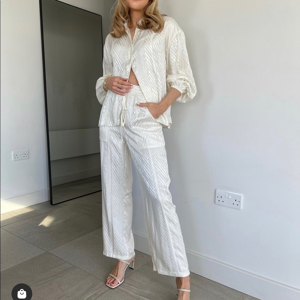 Zebra jacquard button down shirt-ivory